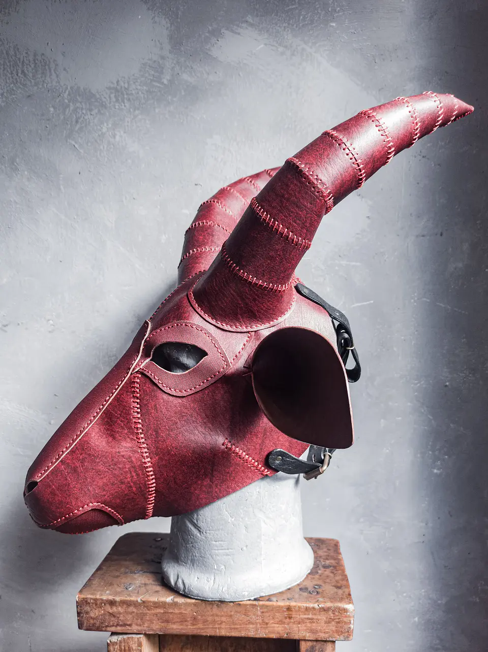 Máscara en cuero Baphomet 4