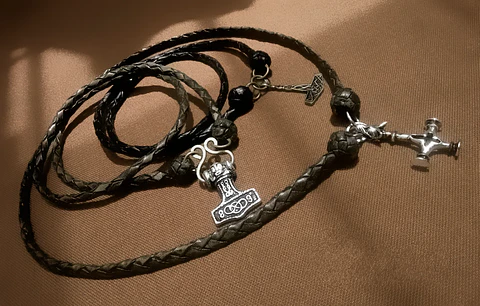 Collares trenzados