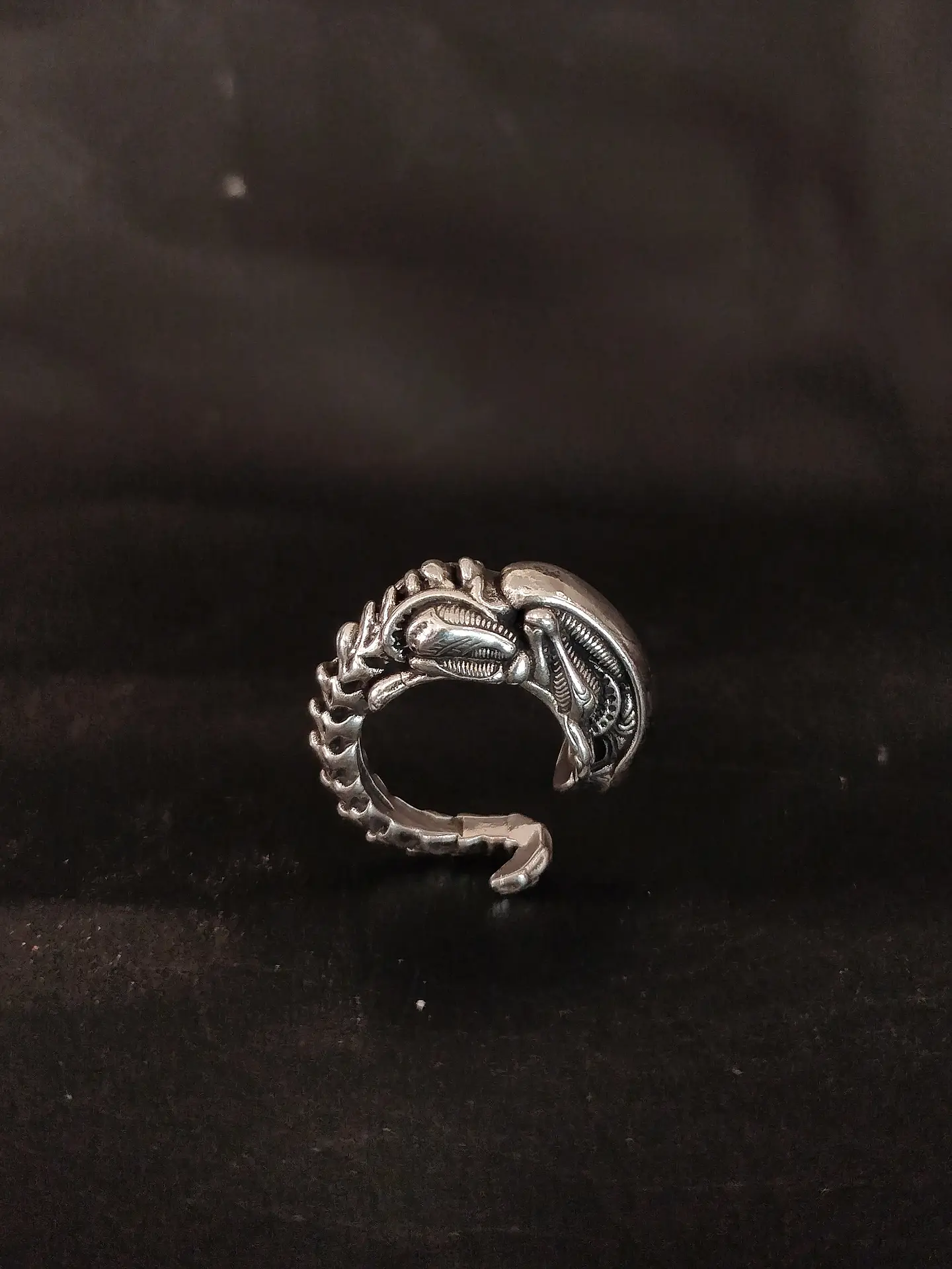 Anillo Xenomorfo 1