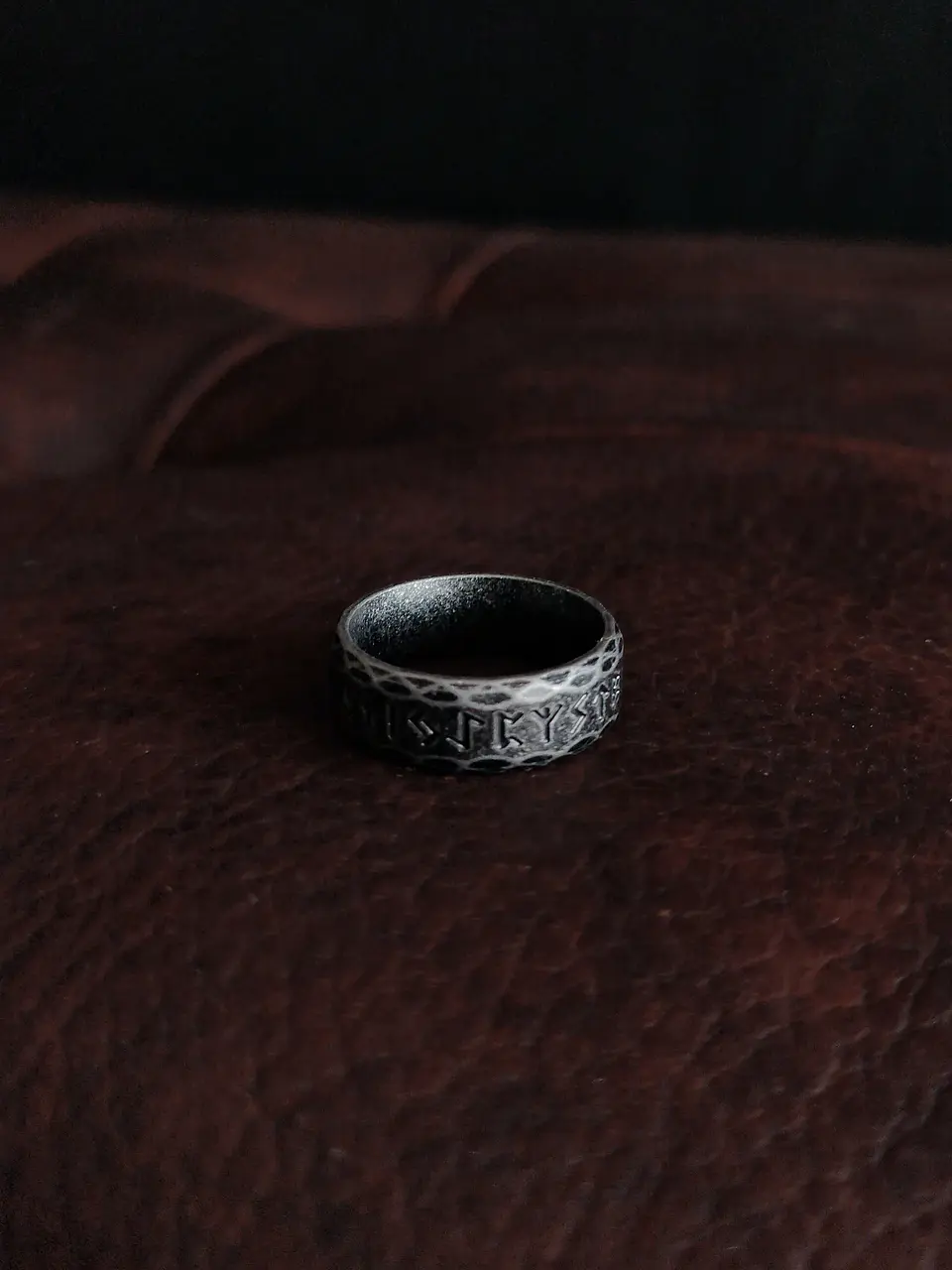 Anillo rúnico martillado 2