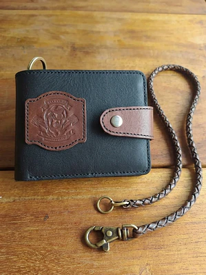 Billetera Simple Jack con cadena