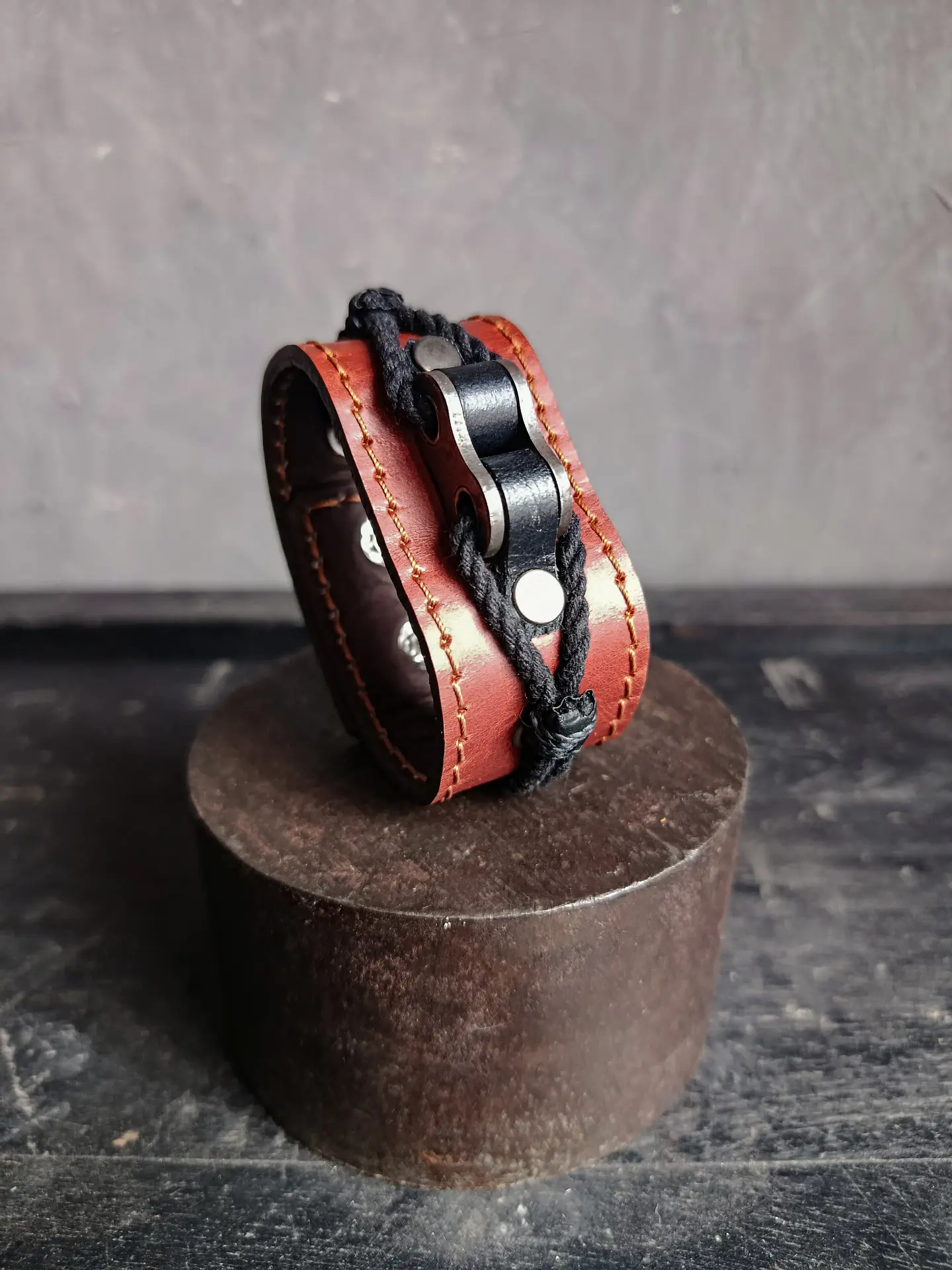 Pulsera en cuero RC 4