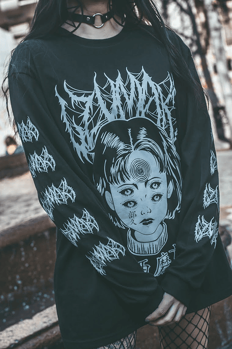 Uzumaki Junji ito (Chewneck)