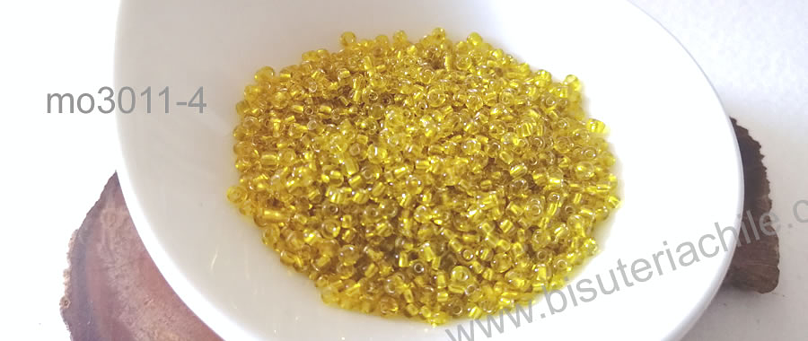 Mostacilla color amarillo cristal de set de 50 grs. 11/0