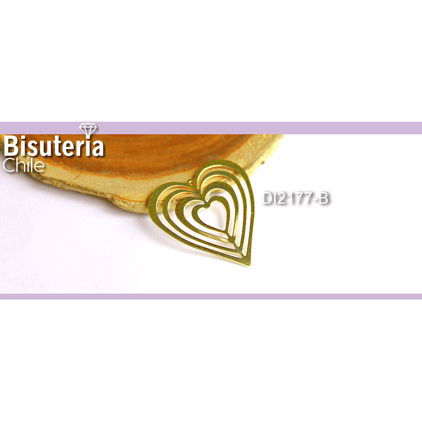 Colgante corazón baño de oro, 35 x 32 mm, por unidad. 