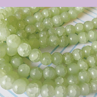 Perla de vidrio en color verde claro craquelado, de 8 mm, tira de 100 unidades aprox.