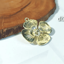 Colgante baño de oro en forma de flor,  22 mm, set de 6 unidades (por mayor)