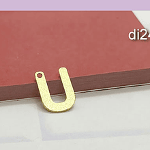 Dije baño de oro, letra "U", 15 x 11 mm, por unidad