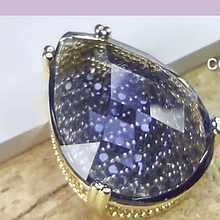 Colgante cristal con zirconias en el fondo, base baño de oro, en tono lila, 25 x 18 mm, por unidad