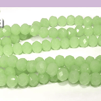 Cristal facetado en color verde claro de 6 mm, tira de 94 cristales aprox.