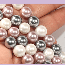 Perla Shell 10 mm, en tonos verde,  tonos grises, rosados y blanco, tira de 40 perlas aprox