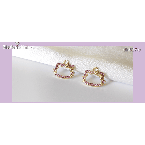 Dije strass kitty, con strass rosado, en base dorado, 16 x 12 mm, por unidad