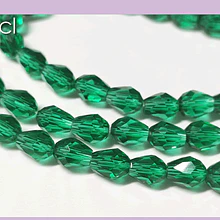 Cristal en forma de gota, color verde, 8 mm por 6 mm, 20 cristales