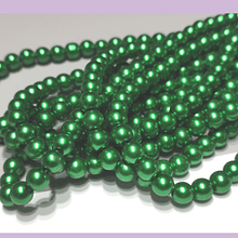 Perla Fantasía 8 mm, en color verde, tira de 105 perlas aprox
