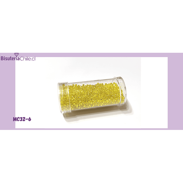 Mostacilla miyuki calibrada color amarillo cristal 11/0, 20 grs.