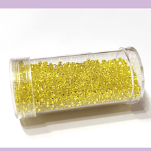 Mostacilla miyuki calibrada color amarillo cristal 11/0, 20 grs.