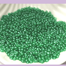 Mostacilla verde de 8/0 (3 mm), set de 50 grs.
