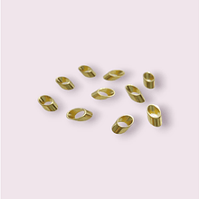 Separador baño de oro18 k, tubo irregular, 5 x 3 mm, agujero de 4 mm, set de 12 unidades