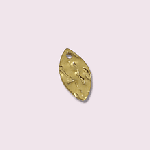 Dije acero dorado con textura, 12 x 6 mm, por unidad