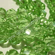 Cristal 10 mm x 8 mm, color verde claro, tira de 20 unidades