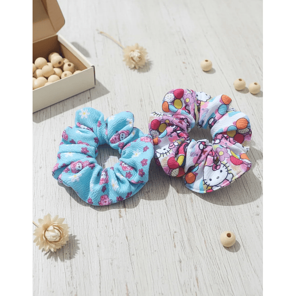 set de Scrunchies modelo Hello Kitty para el cabello, 13.5 cm de ancho (mediano) set de 2 unidades