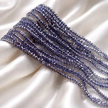 ristal facetado 1.5 mm en color morado con brillos, 195 cristales aprox