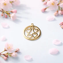 Colgante baño de oro con corazones, 26 mm, por unidad