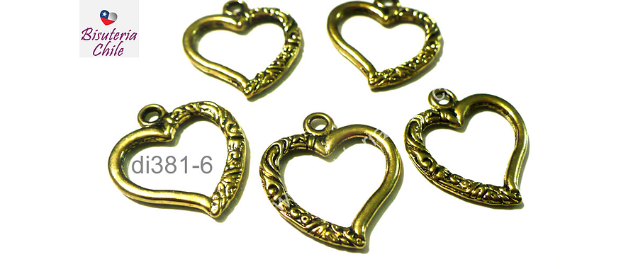 Dije dorado en forma de corazón, 25 mm de largo por 22 mm de ancho, set de 5 unidades. San Valentin