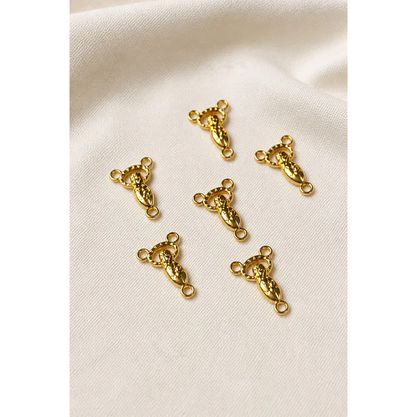 Dije dorado Marieta, 20 x 15 mm, set de 6 unidades