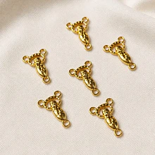 Dije dorado Marieta, 20 x 15 mm, set de 6 unidades