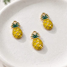 Dije esmaltado en forma de piña, 16 x 8 mm, por unidad