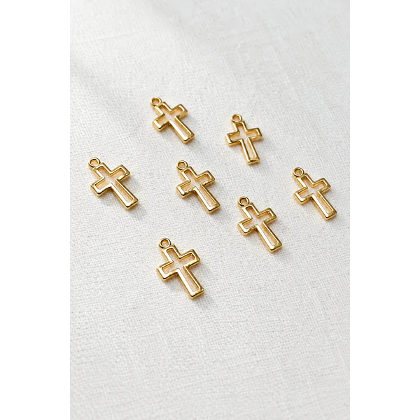Dije dorado cruz, 17 mm de largo x 10 mm de ancho, set de 10 unidades