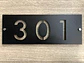 Numero en placa de acero 40x15 Negro - Miniatura 7
