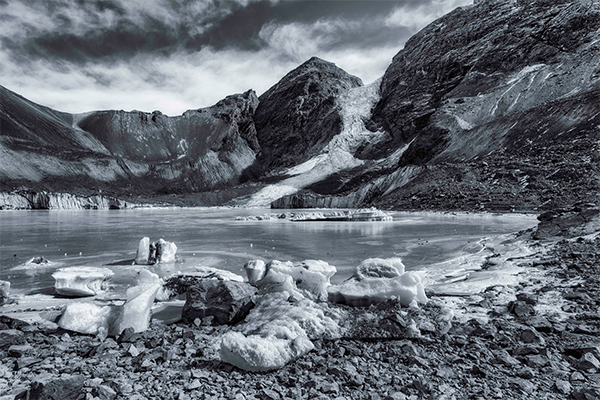 Glaciar colgante del Morado