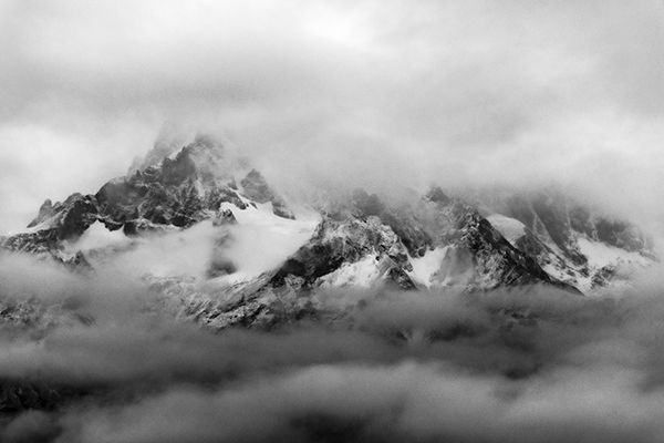 Macizo Paine entre Niebla