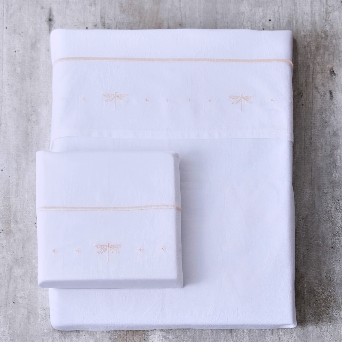 Juego de Sábanas Libélula Beige 1