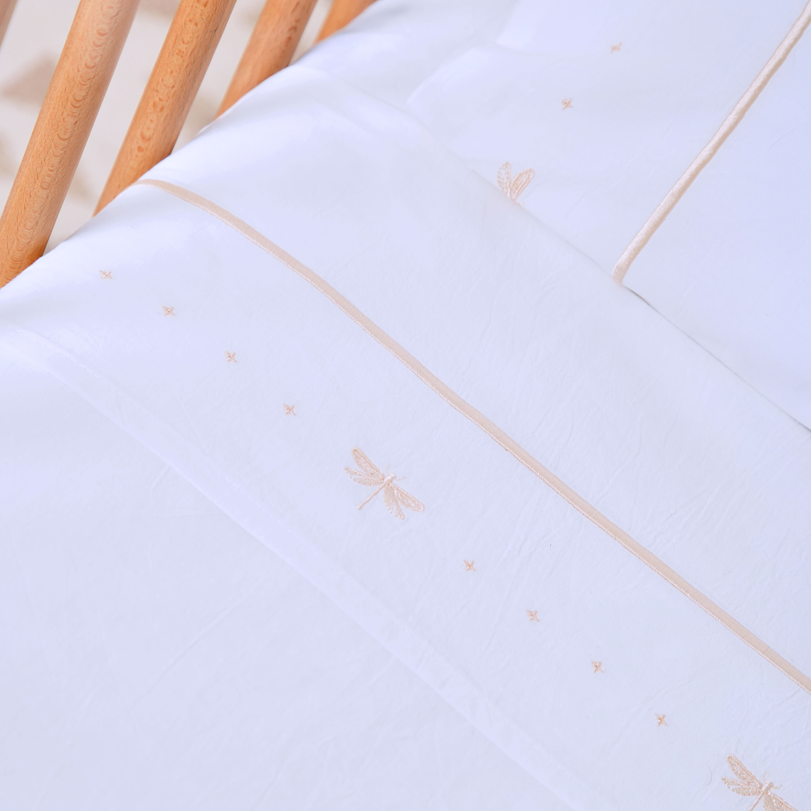 Juego de Sábanas Libélula Beige 3