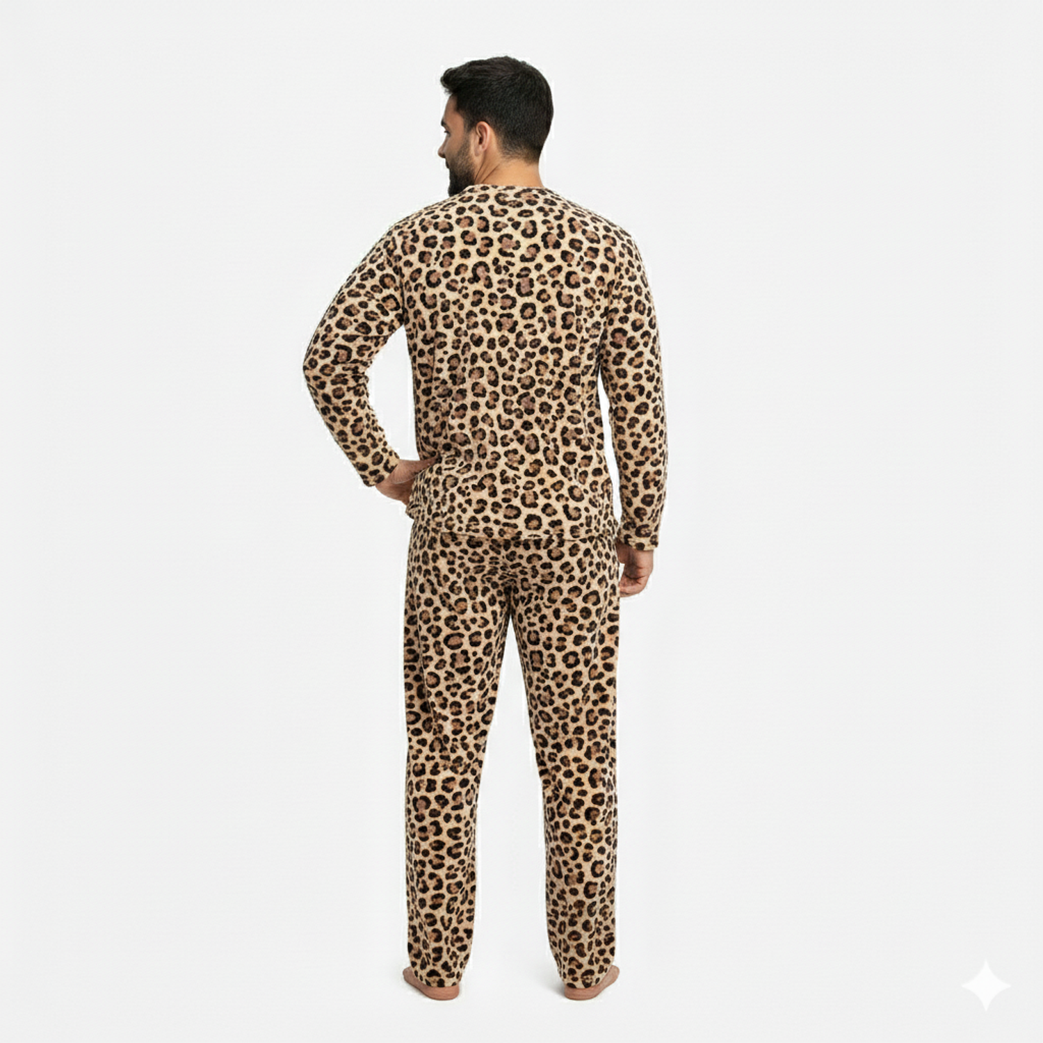 Pijama Hombre térmica tigre café - Cliente mayorista 4