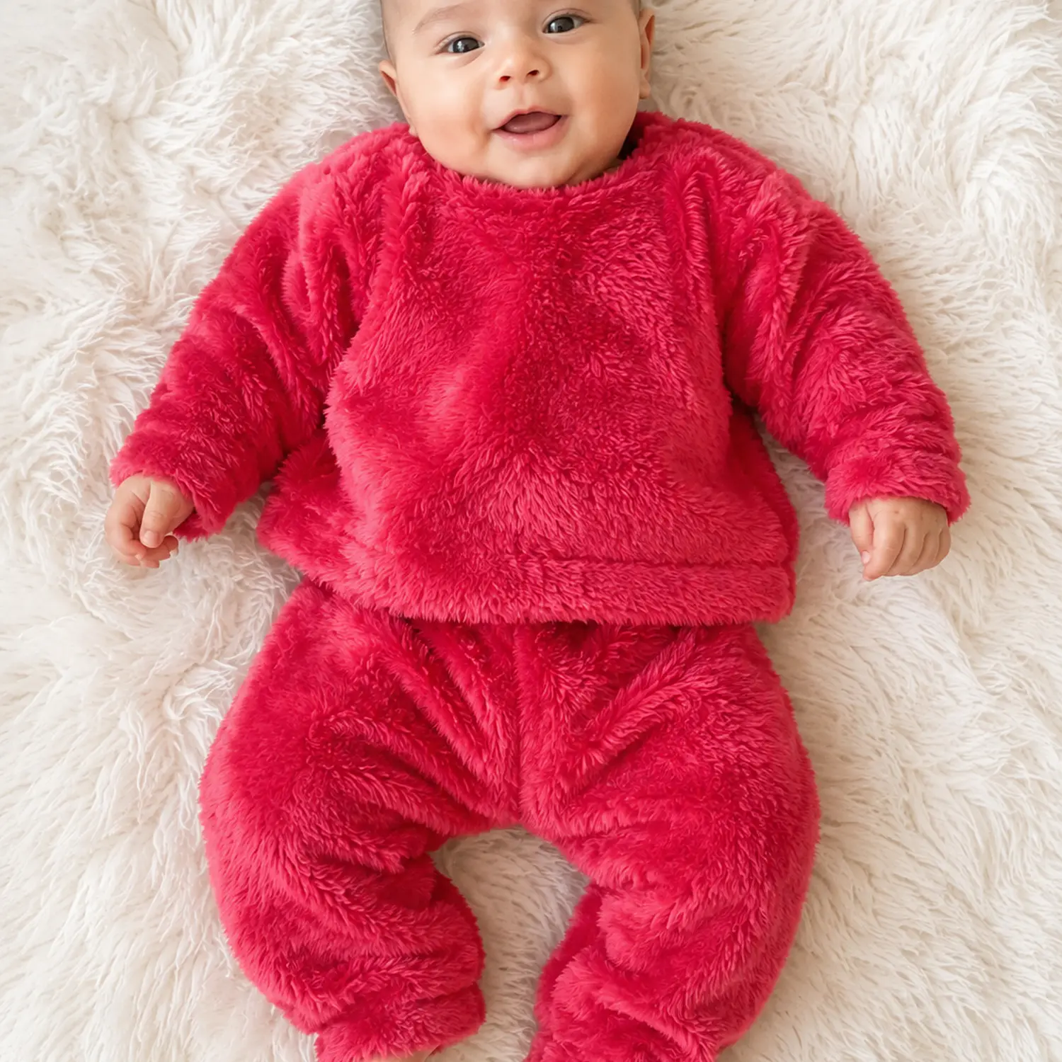 Pijama Térmica para Bebé Suave y Peluchudita en Bogotá | Blathmoda 2