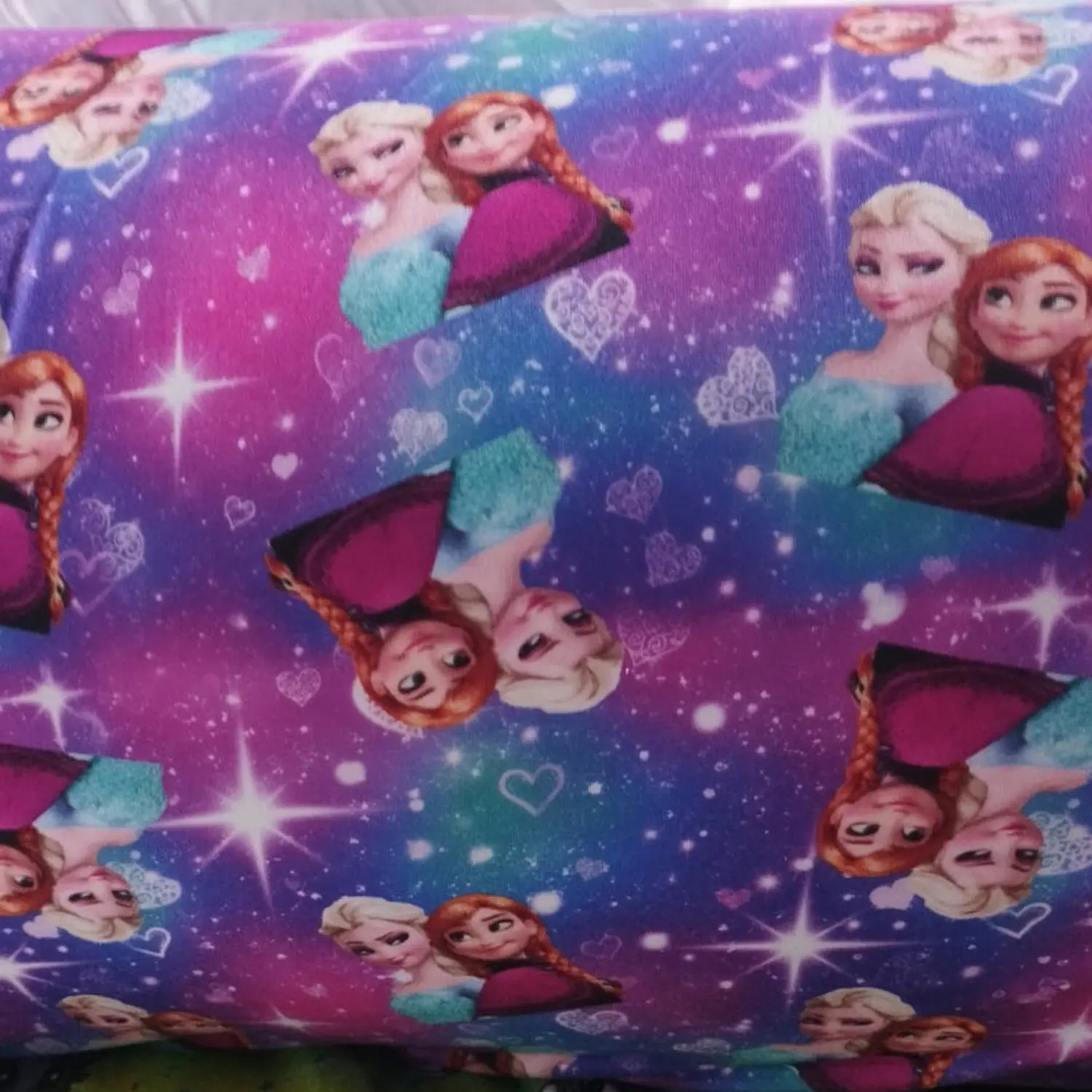 Pijama Frozen para Mujer Arcoíris | Short y Blusa 2