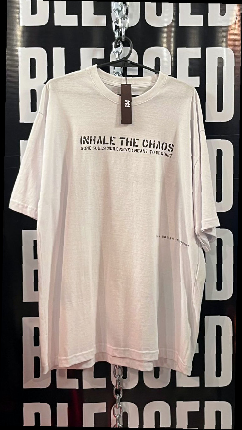 Remera Oversize Rosa Inhale the Chaos