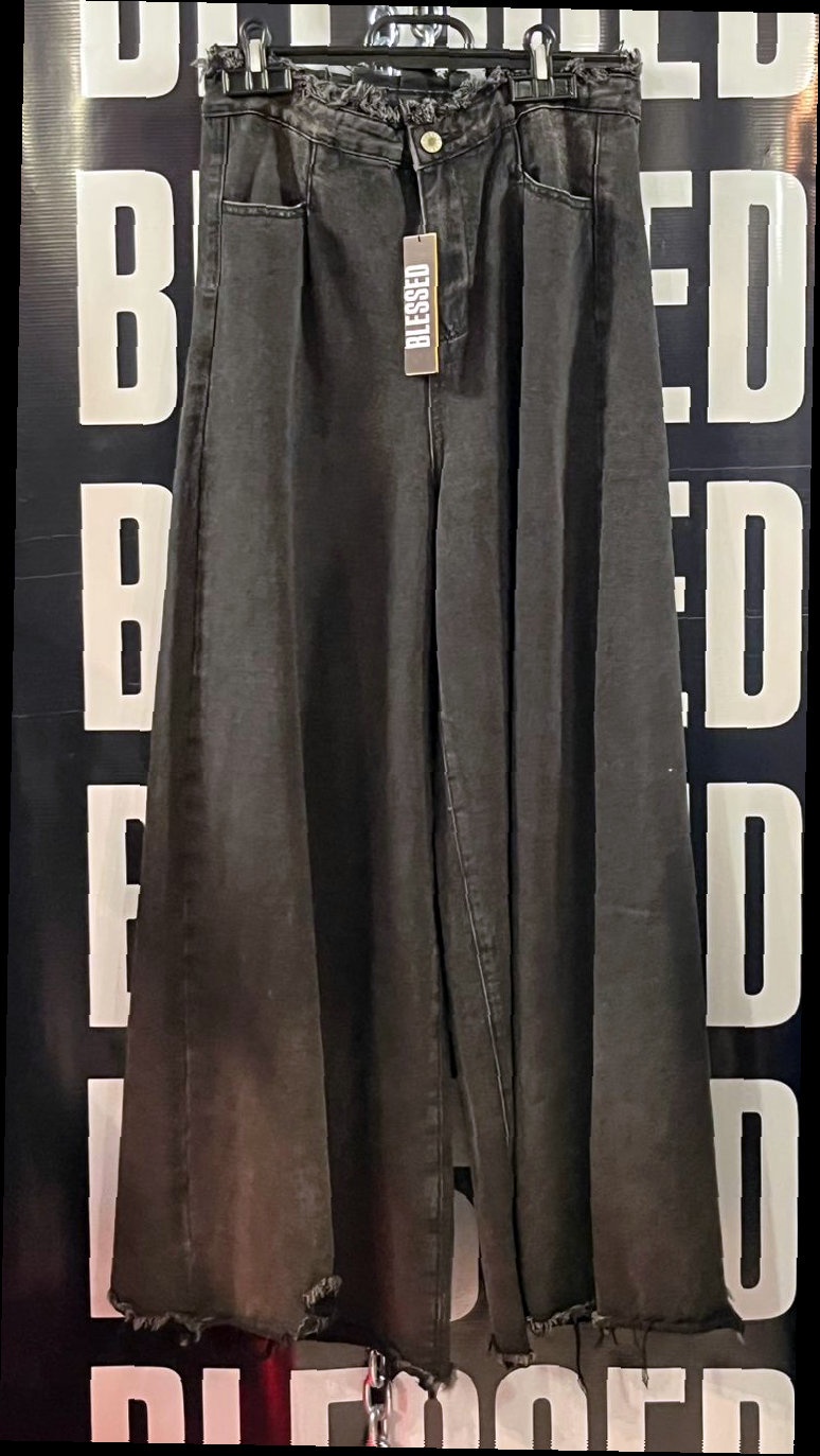 Pantalón Acid Wash Negro Deshilachado