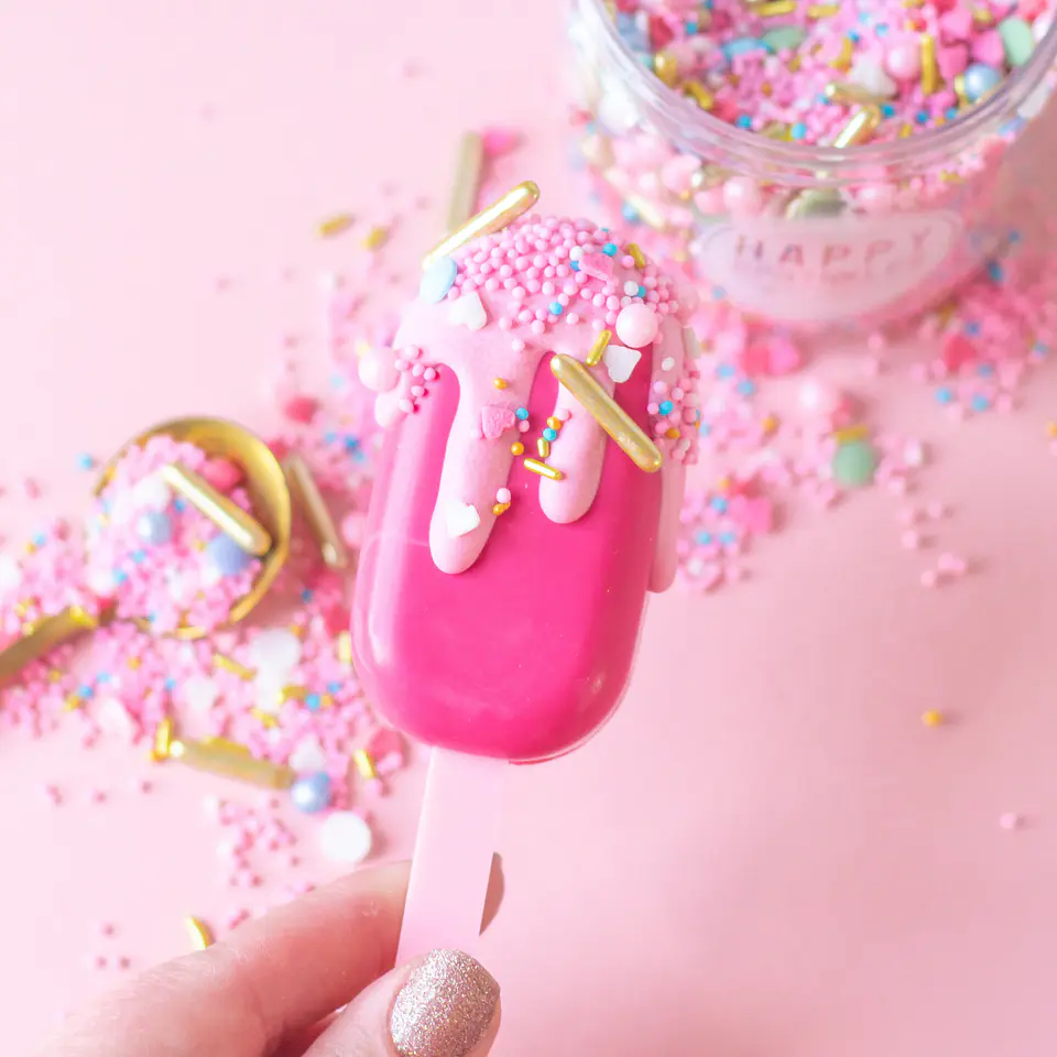 COLOUR MILL HOT PINK 20ML 2