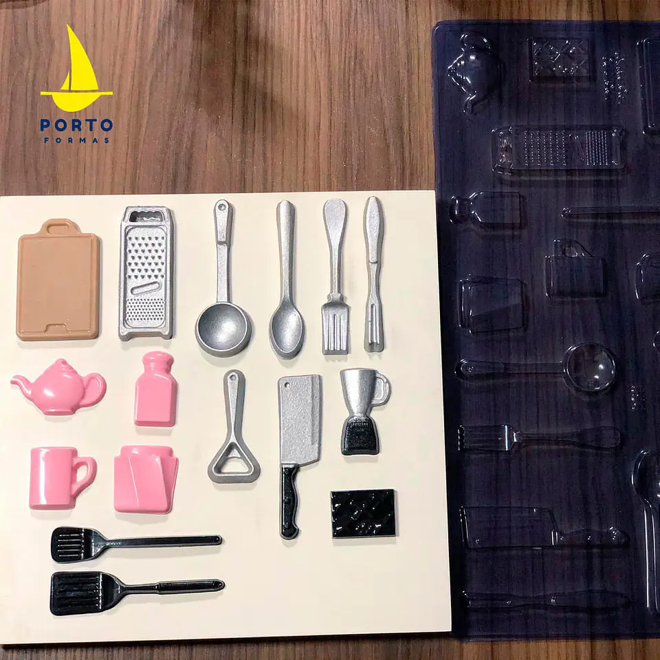 UTENSILIOS DE COCINA - FORMA EN PLACA 2