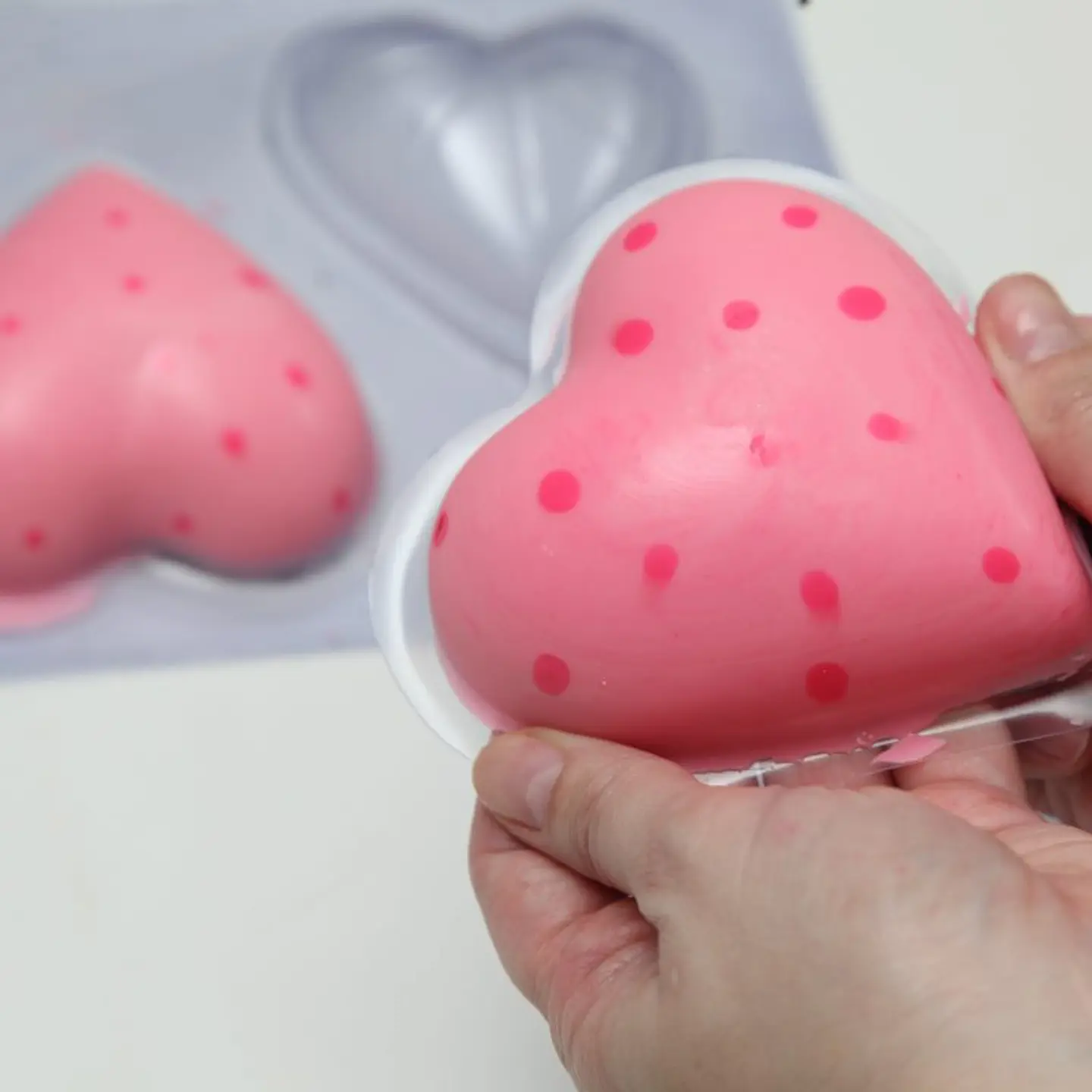 CORAZON LISO 200G - FORMA 3 PARTES SP 1