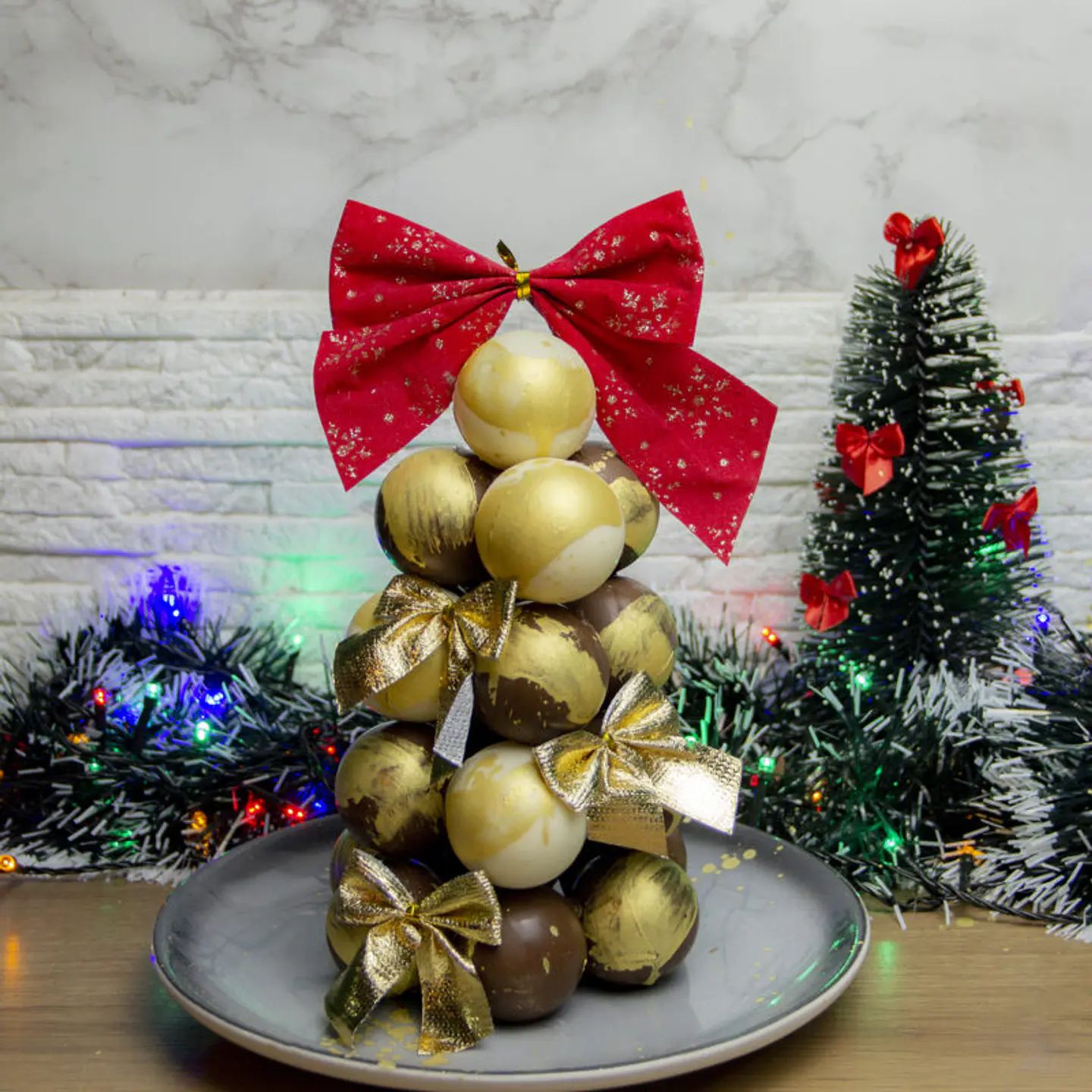 CHOCOBOMBA 4CM - FORMA 3 PARTES 1