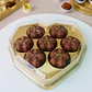 CAJA BOMBON CORAZON 7 CAVIDADES - DORADA - Miniatura 2