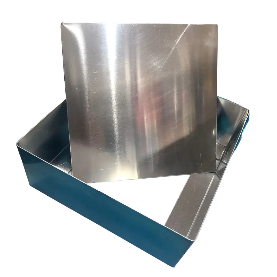 MOLDE DE BIZCOCHO CUADRADO ALUM DESMONTABLE 30X30X8 CM 3