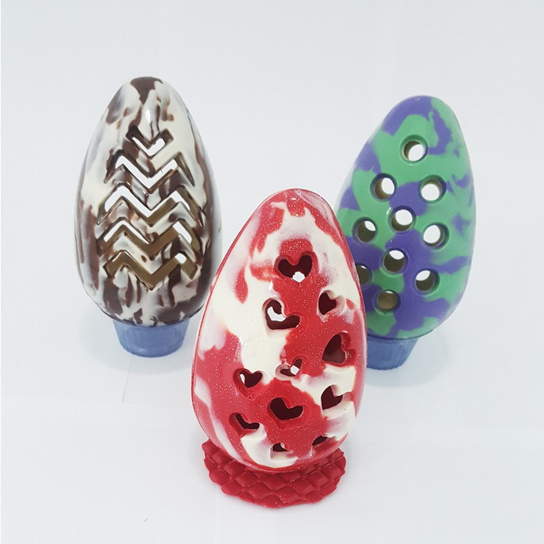 HUEVO HUECO CORAZÓNES 250G - FORMA 3 PARTES 3