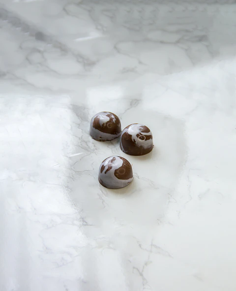 BOMBON CEREZA - FORMA SIMPLE